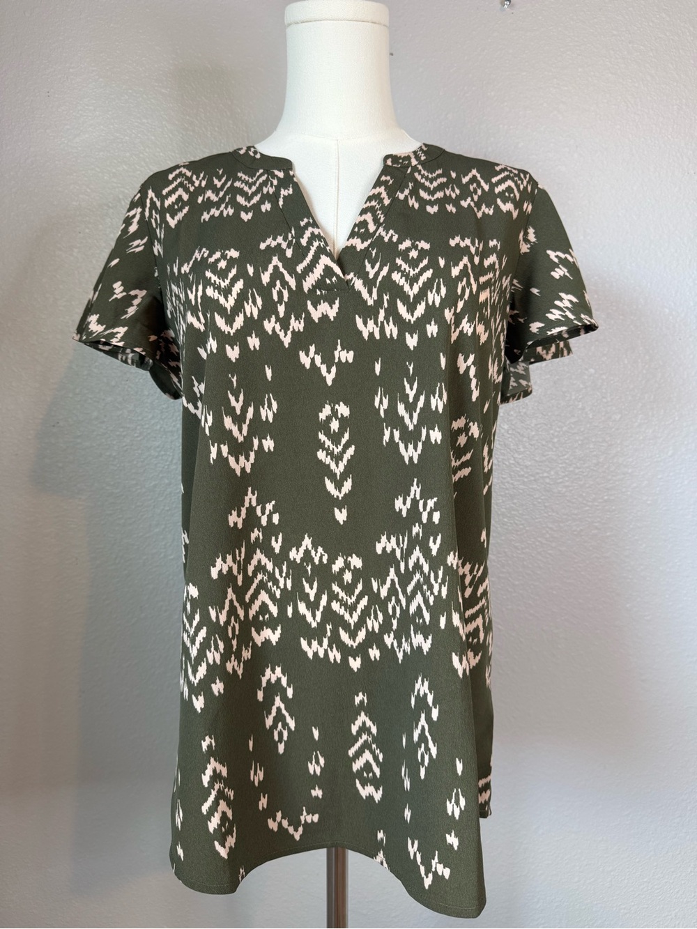 Maurices Olive Ikat Print Flutter Sleeve Blouse XS